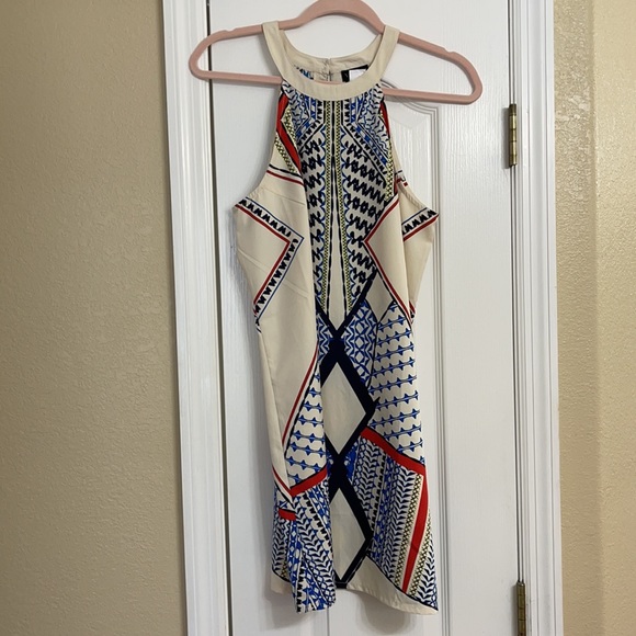 Venus Dress - Picture 2 of 5